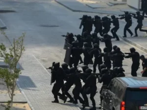 Bahrain says arrested 41 members of Iran-linked group