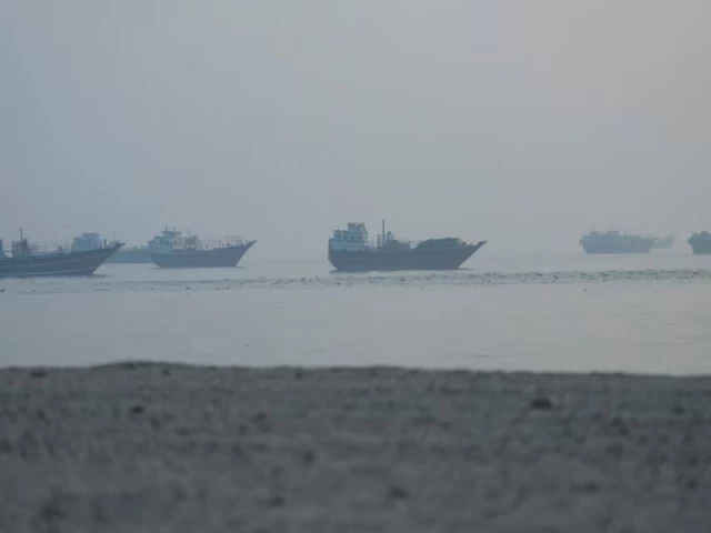 Iran, US agree to halt war and reopen Hormuz, sending oil prices tumbling