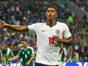 Bellingham stars as England sink Mexico