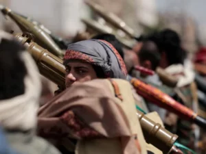 Iran flew IRGC commanders, missile gear to Yemen’s Houthis, sources say