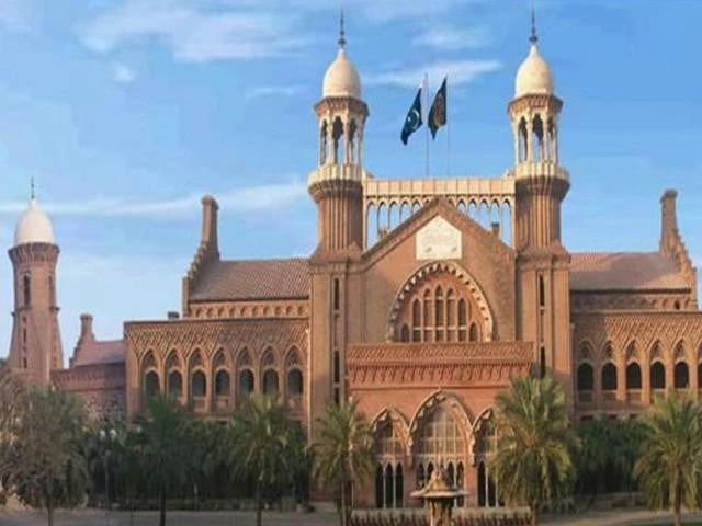 LHC grants bail in Libya boat tragedy case, rules bank transfer alone not proof of smuggling