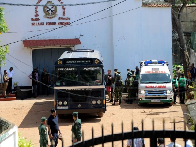 Clashes escalate at Sri Lanka prison to leave 25 dead, many more injured