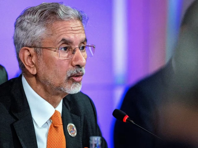 Peace at borders ‘pre-requisite for normal ties,’ India tells China