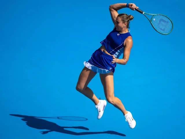 Sabalenka squeezes out Cincinnati win