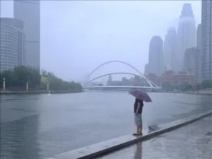 Beijing shuts tourist sites, suspends bus services as heavy rain continues