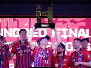 Seifert powers Super Giants to Hundred title
