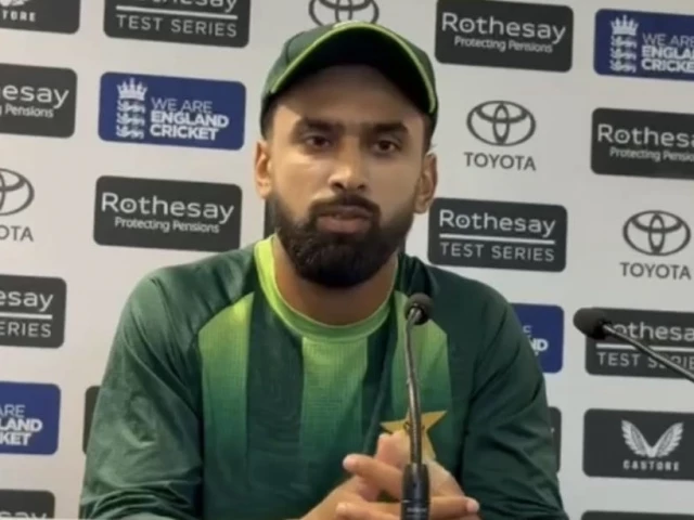 Pakistan rue missed opportunities at Headingley