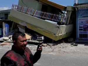 Indonesia records over 2,100 aftershocks after weekend’s deadly earthquake