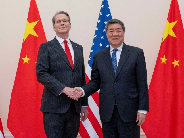 Bessent proposes US-China AI safety notifications in talks with Chinese vice premier