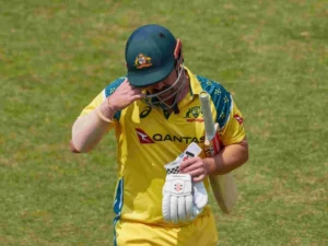 Australia beat Zimbabwe to seal ODI series