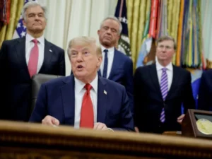 Trump signs bill authorizing sweeping Russia sanctions